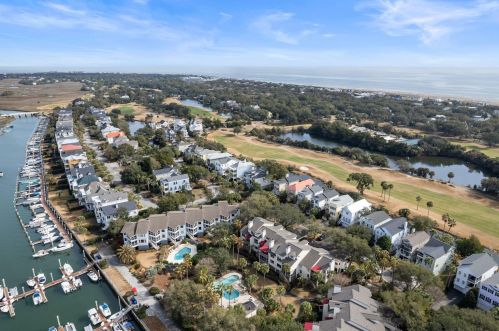 406 Yacht Harbor Ct, Isle Of Palms SC  29451 exterior