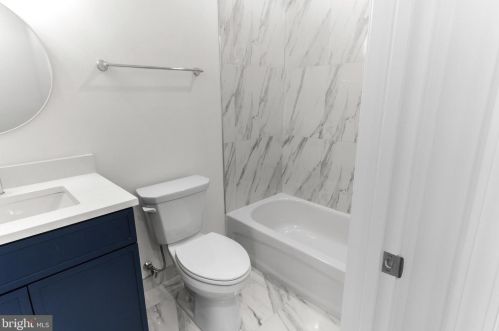 2156 9th St, Philadelphia PA  19148-3138 exterior