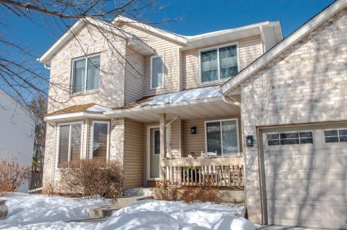 9237 Cheney Trl, South Saint Paul, MN 55076-3536