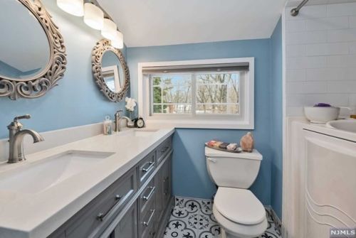 931 Monroe St, Ridgewood NJ  07450-1026 exterior