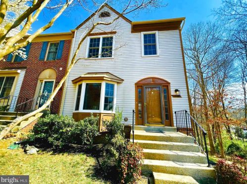 7257 Whitlers Creek Dr, Springfield, VA 22152-3647