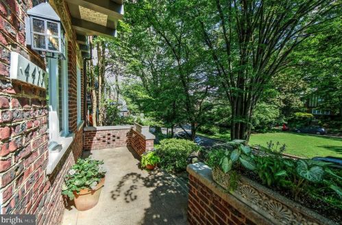 4417 Q St, Washington, DC 20007-2016