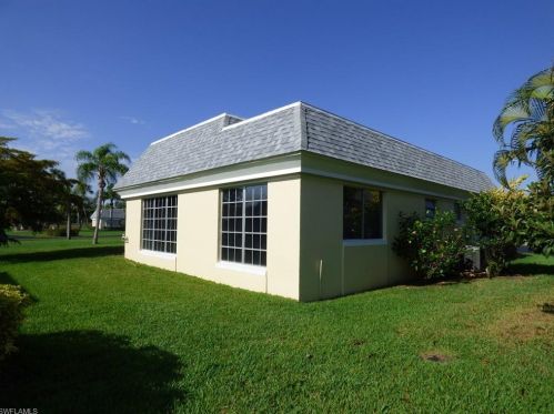 2 Plz Ct, Lehigh Acres FL exterior