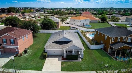 3913 Golden Finch Way, Kissimmee FL 34746-2008 exterior