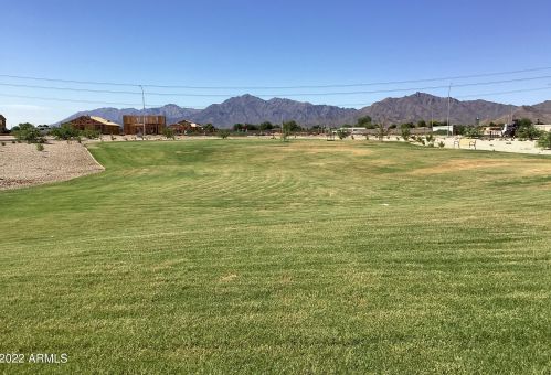 10831 Parkway Dr, Tolleson AZ  85353-4410 exterior