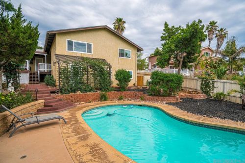 8454 Vista Del Cajon Pl, Lakeside CA  92040-5521 exterior