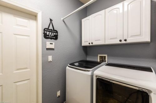 4083 Stow Way, Naples FL  34116-7311 exterior