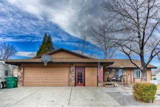 1690 Ridgeland Dr, Sparks, NV 89434-1618