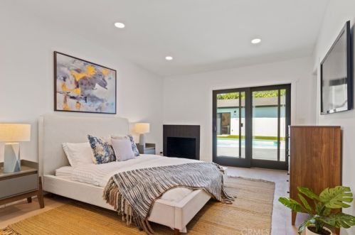 14633 Albers St, Van Nuys CA 91316-2602 exterior