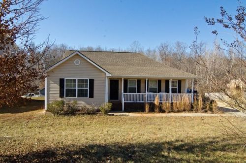 356 Lone Tree Ln, Lake Wylie, SC 29710-7819