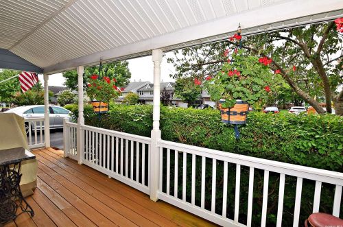 43 Maple Wing Dr, Central Islip, NY 11722-4608