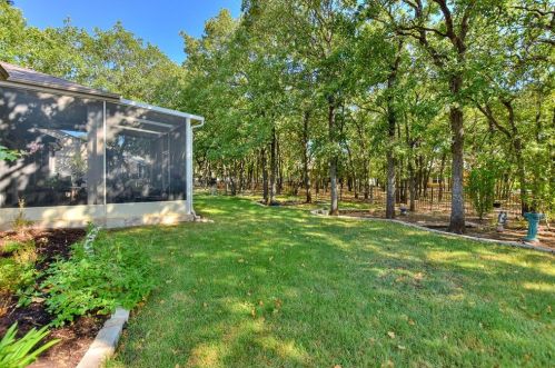 209 Riv Rock Dr, Georgetown TX 78633-5213 exterior