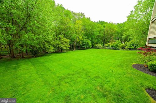 17 Maple Ln, Glen Mills PA  19342-2250 exterior