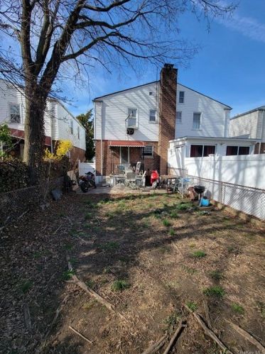 2872 Roosevelt Ave, Bronx, NY 10465-2416