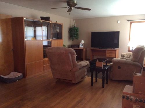7148 Maplewood Ave, Hammond, IN 46324-2410