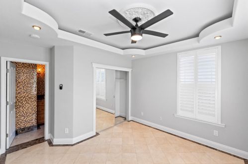 2321 Barn Swallow Ct, Elk Grove CA  95757-8140 exterior