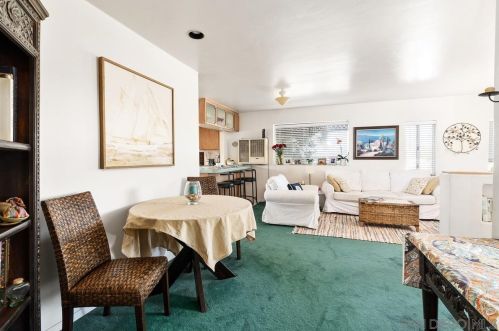 4273 Dawes St, San Diego CA 92109-1230 exterior