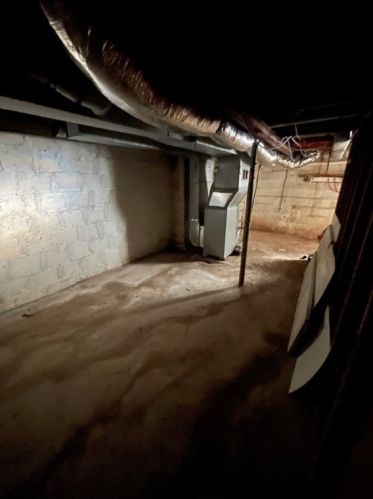 160 Howard St, Pittsburgh PA 15235-2832 exterior