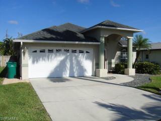 671 108th Ave, Naples, FL 34108-1864