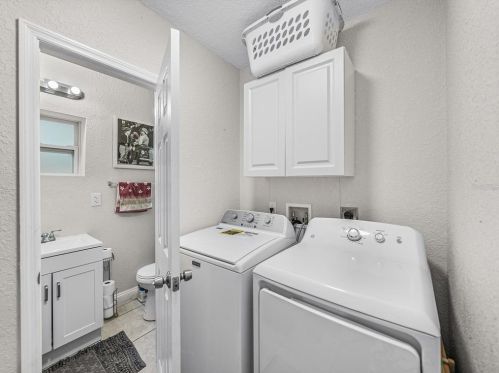 1627 Holly Rd, Lakeland FL  33801-2210 exterior