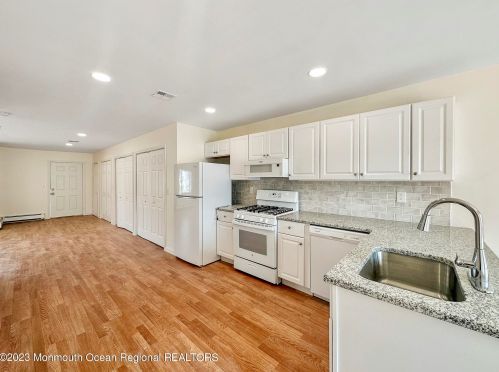 1419 Joseph St, Point Pleasant Beach NJ  08742-4571 exterior