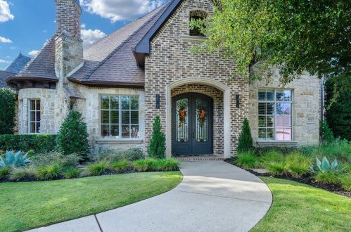 4975 Oak Knoll Ln, Frisco, TX 75034-4071