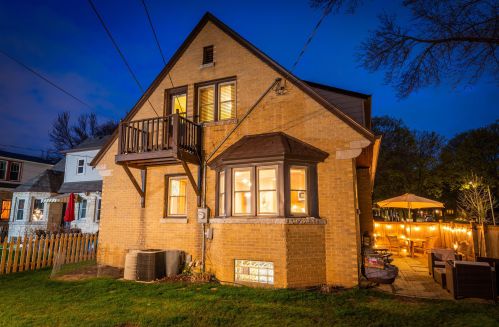 2478 72, Milwaukee WI 53219-2529 exterior