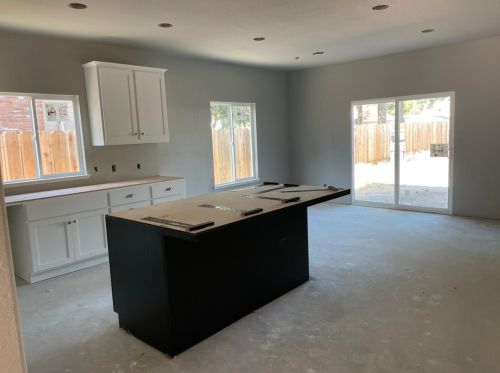 209 Sherman Ave, Manteca CA  95336-4716 exterior