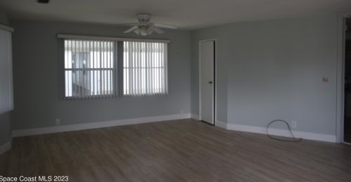 1288 Gardenia Dr, Sebastian FL  32976-7645 exterior