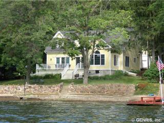 5576 Lake Rd, Honeoye, NY 14471-9661