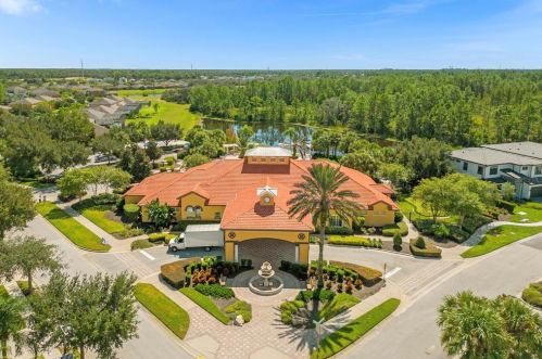 308 Yellow Snapdragon Dr, Davenport, FL 33837-9705