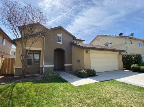 2343 Rock Creek Dr, Los Banos, CA 93635-8813