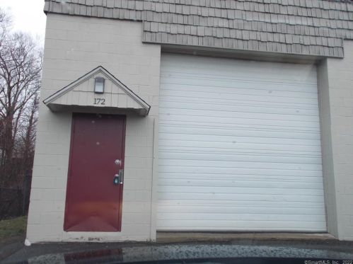 170 Naugatuck Ave, Milford CT  06460-6038 exterior