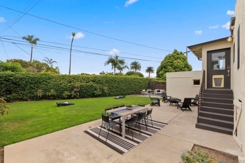 4825 Biona Dr, San Diego CA 92116-2332 exterior