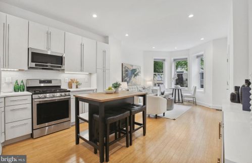 132 V St, Washington, DC 20001-1617