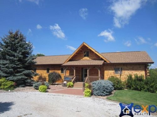 1615 253rd Dr, Tamora, NE 68434-8111