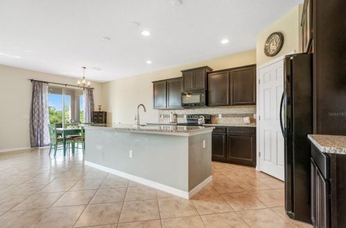 8734 Hinsdale Heights Dr, Polk City FL  33868-6010 exterior