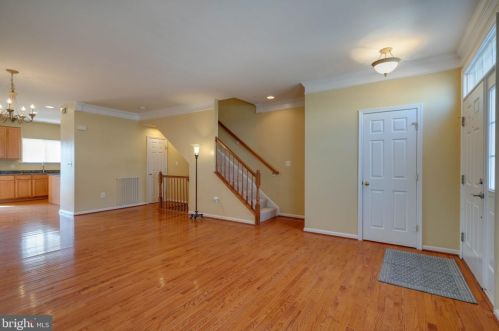 533 Legrace Ter, Leesburg VA  20176-1835 exterior