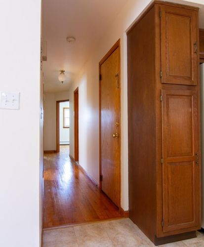 11 Gregg Ln, Bayonne NJ  07002-3706 exterior