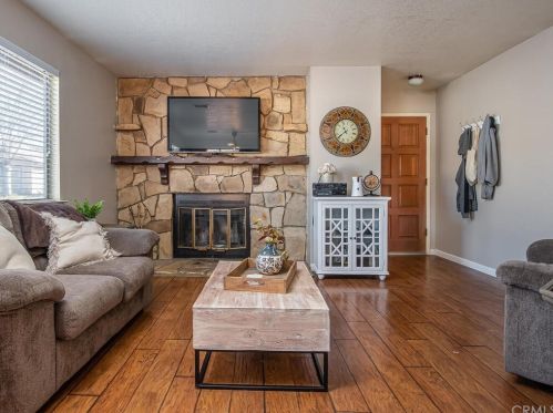 1321 Buttercup Ln, Lake Nacimiento, CA 93446-4040