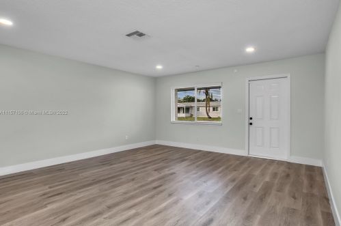 7720 35th St, Hollywood FL  33024-2213 exterior