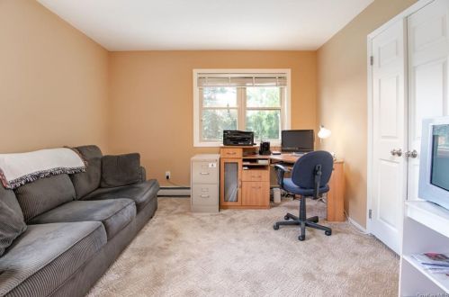 30 Scott Rd, Mahopac NY  10541-2761 exterior