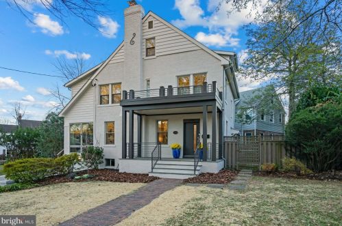 5700 Chevy Chase Pkwy, Washington, DC 20015-2522