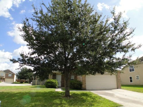 1907 Serenata Ln, Humble, TX 77396-4207