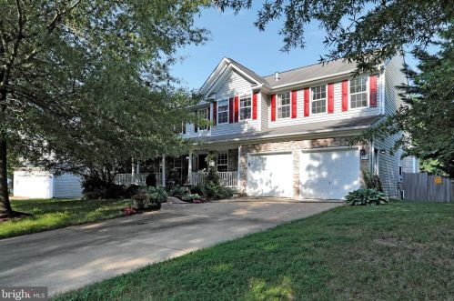 357 Locust Grove Dr, Purcellville VA  20132-3285 exterior