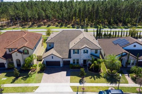 8035 Chilton Dr, Orlando FL 32836 exterior