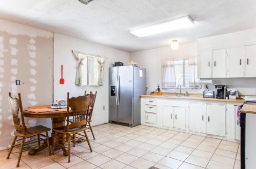 6528 Marysville Blvd, Rio Linda CA  95673-3102 exterior