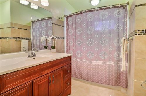 1708 Beulah Vista Blvd, Valpo IN  46383-3002 exterior