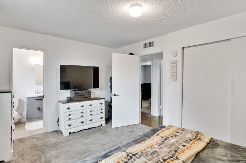 319 Mckelvey Ave, Bakersfield CA 93308-1287 exterior