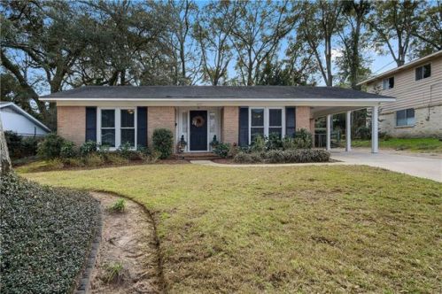 3417 Sherringham Dr, Mobile, AL 36609-6528